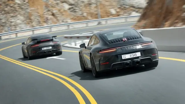 Porsche 911 Hybrid Segera Meluncur, Performanya Lebih Kencang?