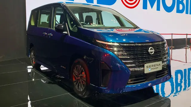 Duel Medium MPV Hybrid Serena e-Power vs Honda StepWGN di GIIAS 2024, Pilih Mana?