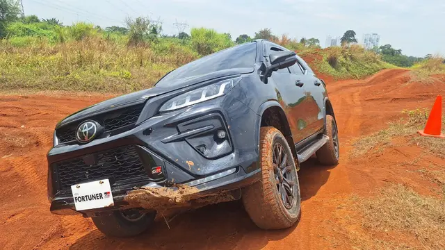 Toyota Fortuner Baru Diajak Blusukan ke Jalur Off-Road, Bagaimana Performanya?